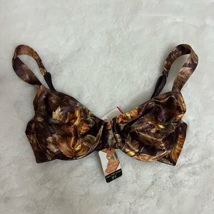 VS NWT Vintage Second Skin Satin Bra